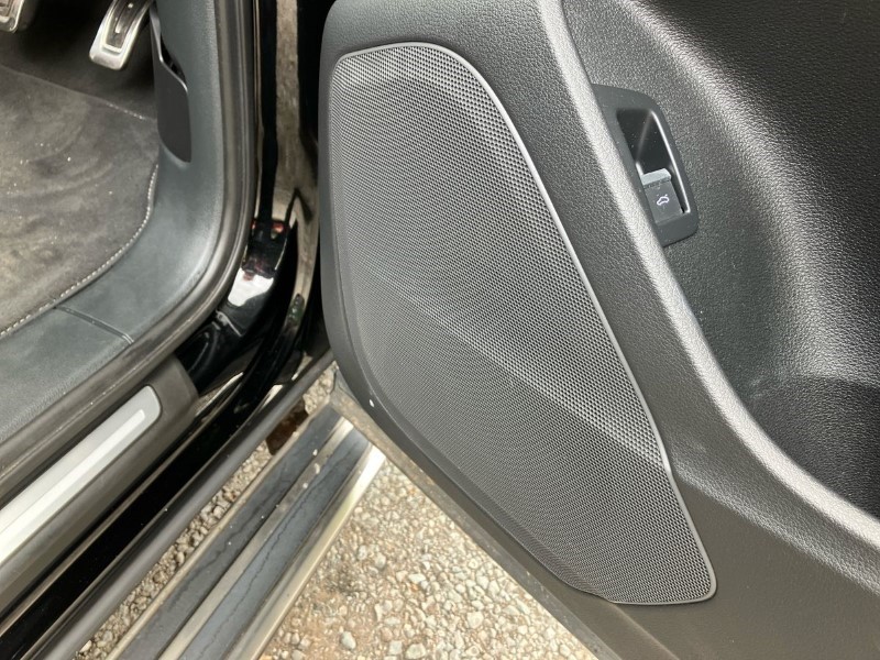 2017 (17) AUDI Q7 3.0 TDI 218 Quattro S Line 5dr Tip Auto 3502365