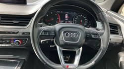 2017 (17) AUDI Q7 3.0 TDI 218 Quattro S Line 5dr Tip Auto 3502328