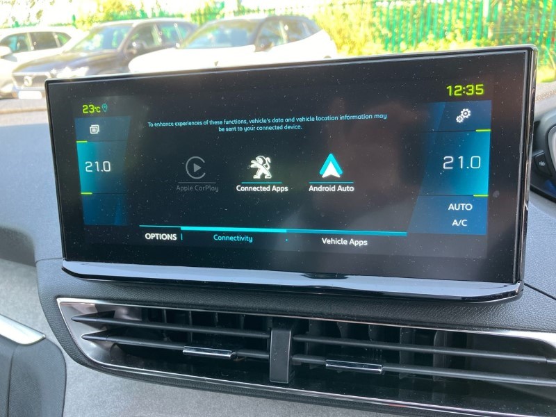 2023 (73) PEUGEOT 3008 1.6 Hybrid 225 GT 5dr e-EAT8 3480188