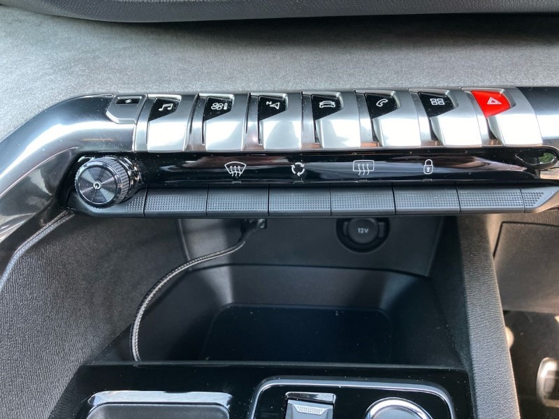 2023 (73) PEUGEOT 3008 1.6 Hybrid 225 GT 5dr e-EAT8 3480192