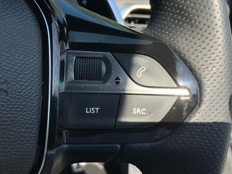 2023 (73) PEUGEOT 3008 1.6 Hybrid 225 GT 5dr e-EAT8 3480186