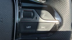 2023 (73) PEUGEOT 3008 1.6 Hybrid 225 GT 5dr e-EAT8 3480186