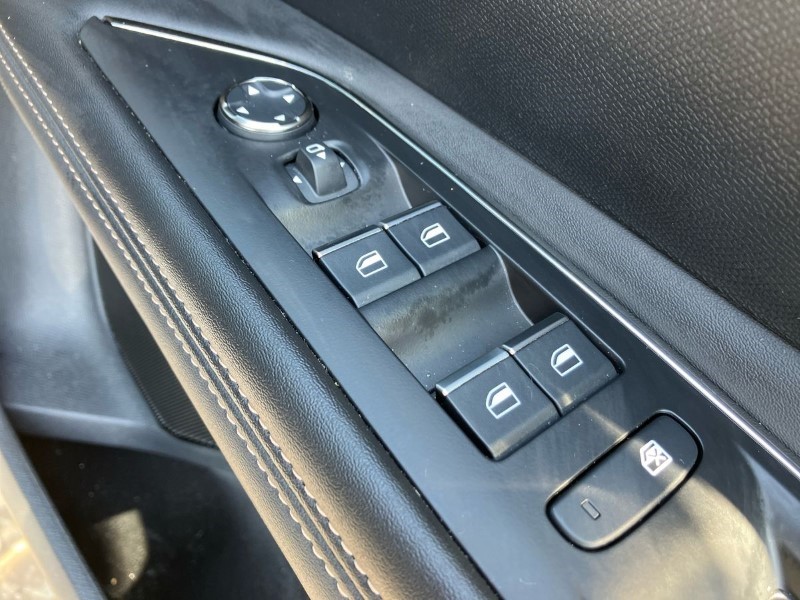 2023 (73) PEUGEOT 3008 1.6 Hybrid 225 GT 5dr e-EAT8 3480180