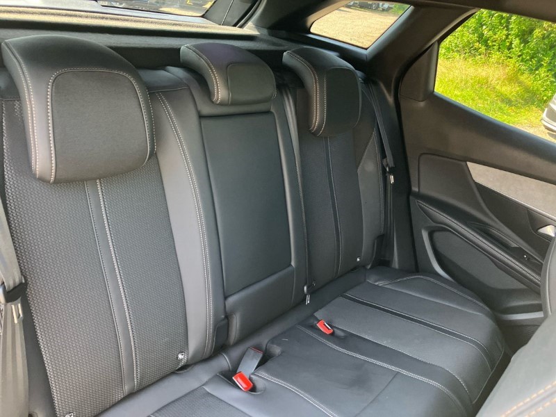 2023 (73) PEUGEOT 3008 1.6 Hybrid 225 GT 5dr e-EAT8 3480197