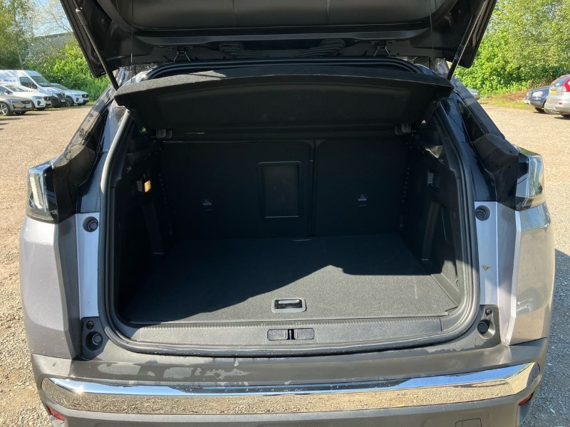 2023 (73) PEUGEOT 3008 1.6 Hybrid 225 GT 5dr e-EAT8 3480200