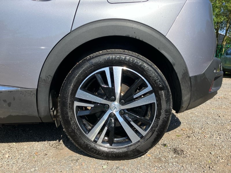 2023 (73) PEUGEOT 3008 1.6 Hybrid 225 GT 5dr e-EAT8 3480175