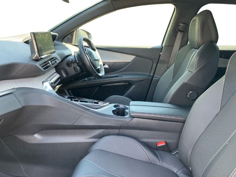 2023 (73) PEUGEOT 3008 1.6 Hybrid 225 GT 5dr e-EAT8 3480170