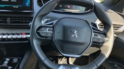 2023 (73) PEUGEOT 3008 1.6 Hybrid 225 GT 5dr e-EAT8 3480184