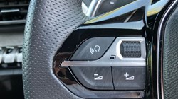 2023 (73) PEUGEOT 3008 1.6 Hybrid 225 GT 5dr e-EAT8 3480185