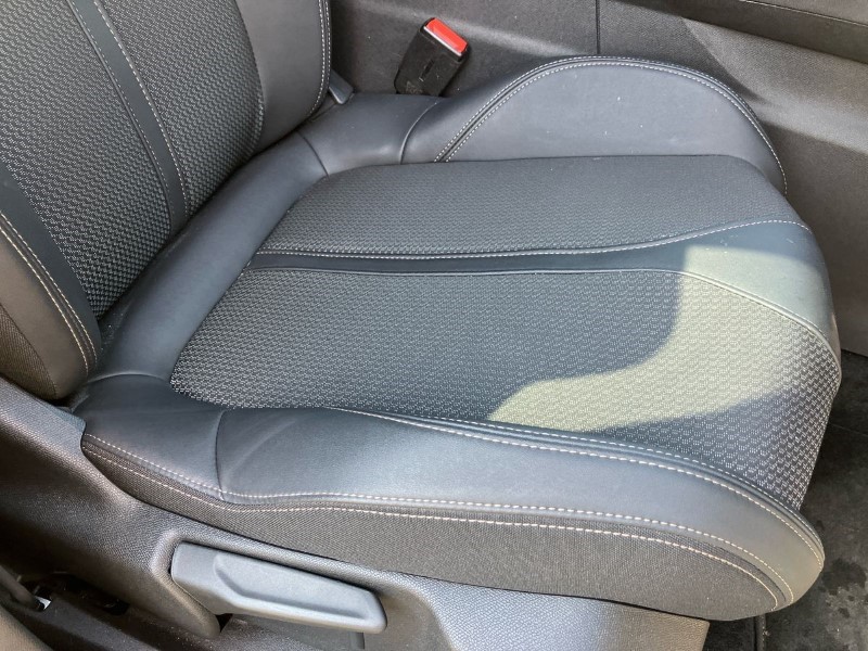 2023 (73) PEUGEOT 3008 1.6 Hybrid 225 GT 5dr e-EAT8 3480182