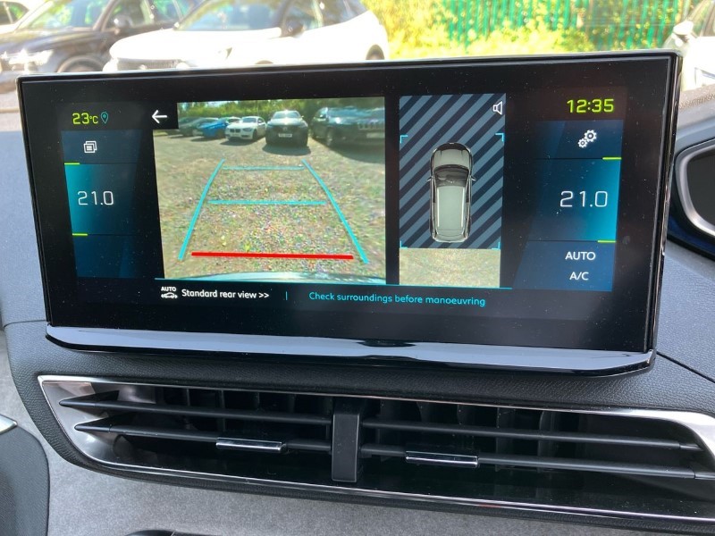 2023 (73) PEUGEOT 3008 1.6 Hybrid 225 GT 5dr e-EAT8 3480190