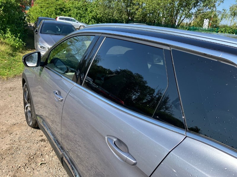 2023 (73) PEUGEOT 3008 1.6 Hybrid 225 GT 5dr e-EAT8 3480201