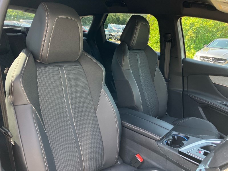 2023 (73) PEUGEOT 3008 1.6 Hybrid 225 GT 5dr e-EAT8 3480183