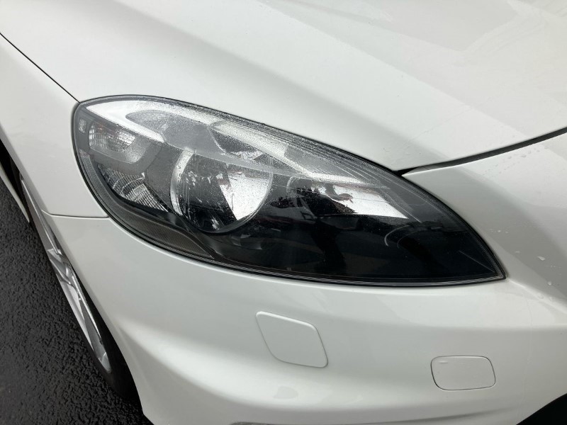 2014 (64) VOLVO V40 D2 R DESIGN 5dr 3636788