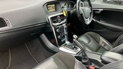 2014 (64) VOLVO V40 D2 R DESIGN 5dr 3636784
