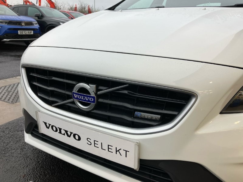 2014 (64) VOLVO V40 D2 R DESIGN 5dr 3636789