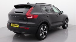 2024 (74) VOLVO XC40 2.0 B4P Plus Dark 5dr Auto *VAT QUALIFYING* 3799793