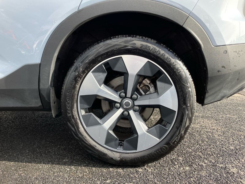 2024 (73) VOLVO XC40 2.0 B4P Plus Dark 5dr Auto 3571179