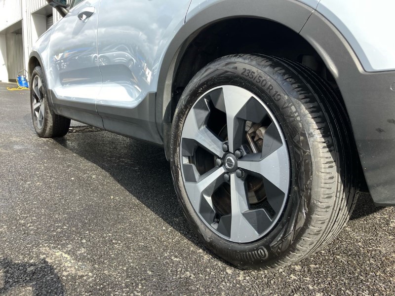 2024 (73) VOLVO XC40 2.0 B4P Plus Dark 5dr Auto 3571208