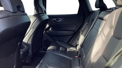 2019 (69) VOLVO XC60 2.0 T4 190 Edition 5dr Geartronic 3589932