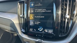 2019 (69) VOLVO XC60 2.0 T4 190 Edition 5dr Geartronic 3589949