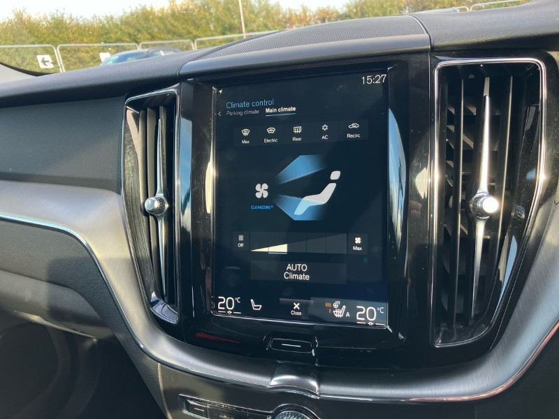 2019 (69) VOLVO XC60 2.0 T4 190 Edition 5dr Geartronic 3589953