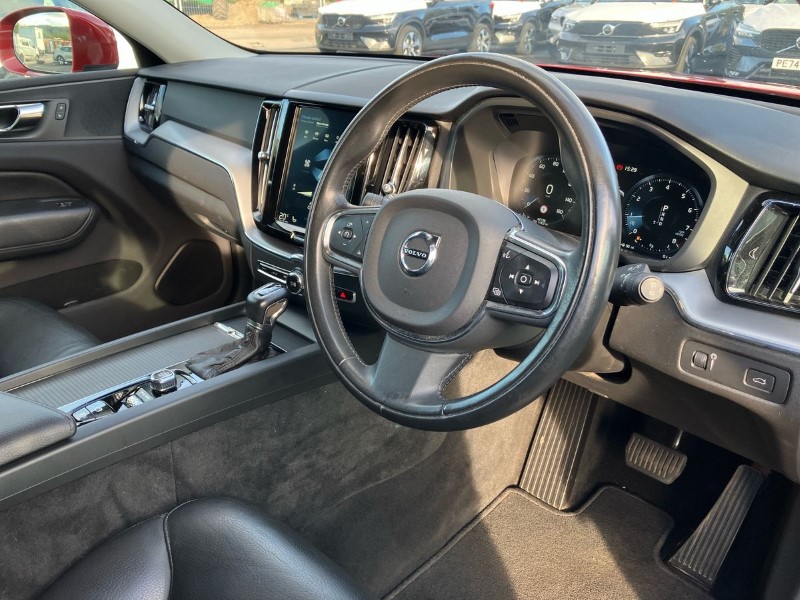 2019 (69) VOLVO XC60 2.0 T4 190 Edition 5dr Geartronic 3589938