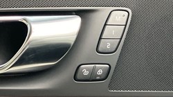 2021 (71) VOLVO XC60 2.0 B5P Inscription Pro 5dr AWD Geartronic 3575628