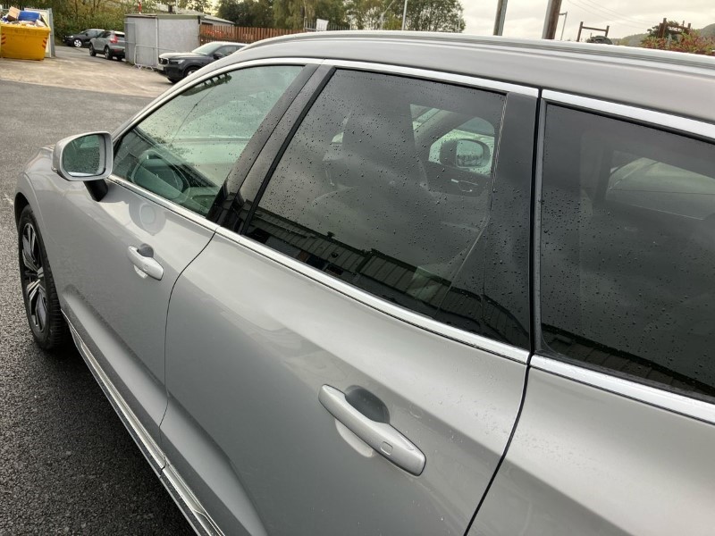 2021 (71) VOLVO XC60 2.0 B5P Inscription Pro 5dr AWD Geartronic 3575619