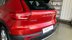 2019 (19) VOLVO XC40 2.0 D3 Momentum Pro 5dr 3612178