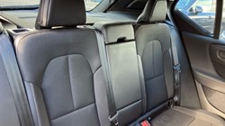 2019 (19) VOLVO XC40 2.0 D3 Momentum Pro 5dr 3612168