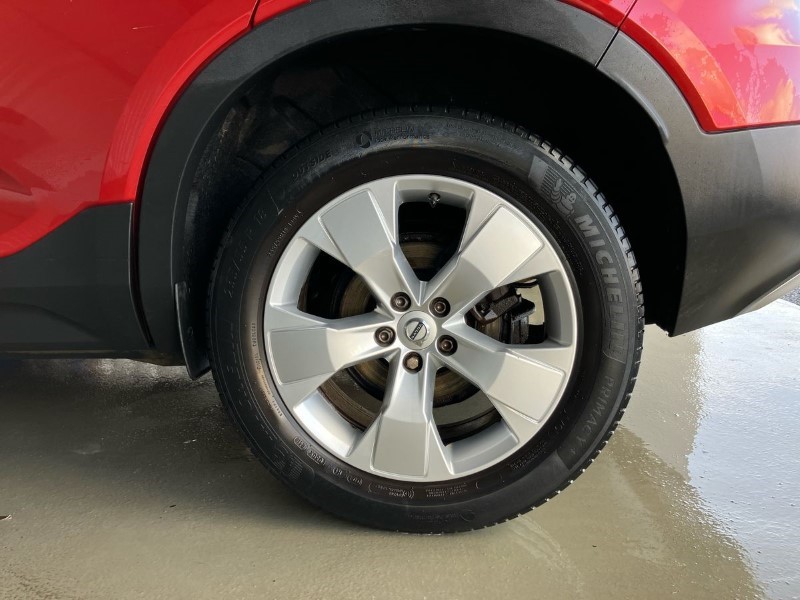 2019 (19) VOLVO XC40 2.0 D3 Momentum Pro 5dr 3612145