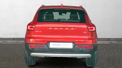 2019 (19) VOLVO XC40 2.0 D3 Momentum Pro 5dr 3612143