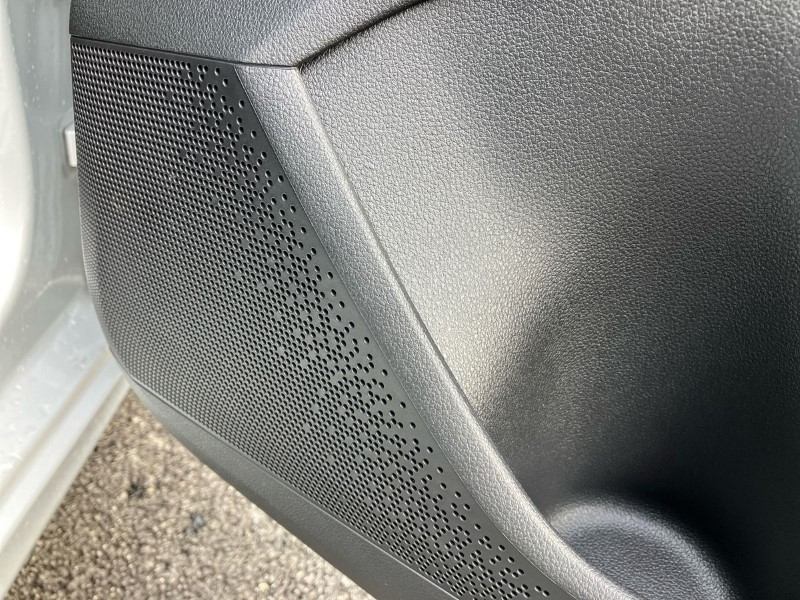 2023 (23) SKODA FABIA 1.0 TSI 110 SE L 5dr 3587621