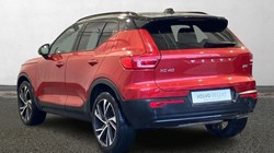 2020 (70) VOLVO XC40 2.0 B5P R DESIGN Pro 5dr AWD Auto 3606392