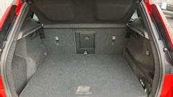 2020 (70) VOLVO XC40 2.0 B5P R DESIGN Pro 5dr AWD Auto 3606425