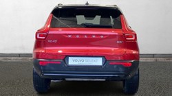 2020 (70) VOLVO XC40 2.0 B5P R DESIGN Pro 5dr AWD Auto 3606396