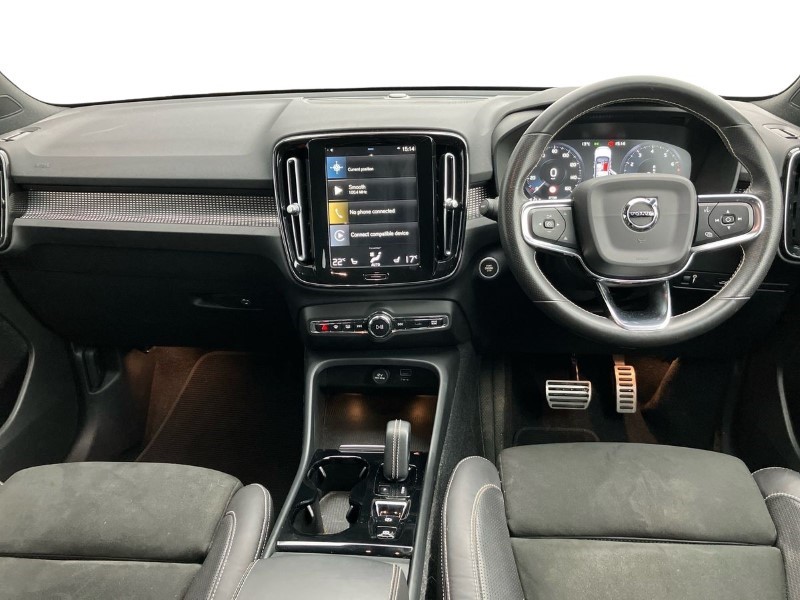 2020 (70) VOLVO XC40 2.0 B5P R DESIGN Pro 5dr AWD Auto 3606399