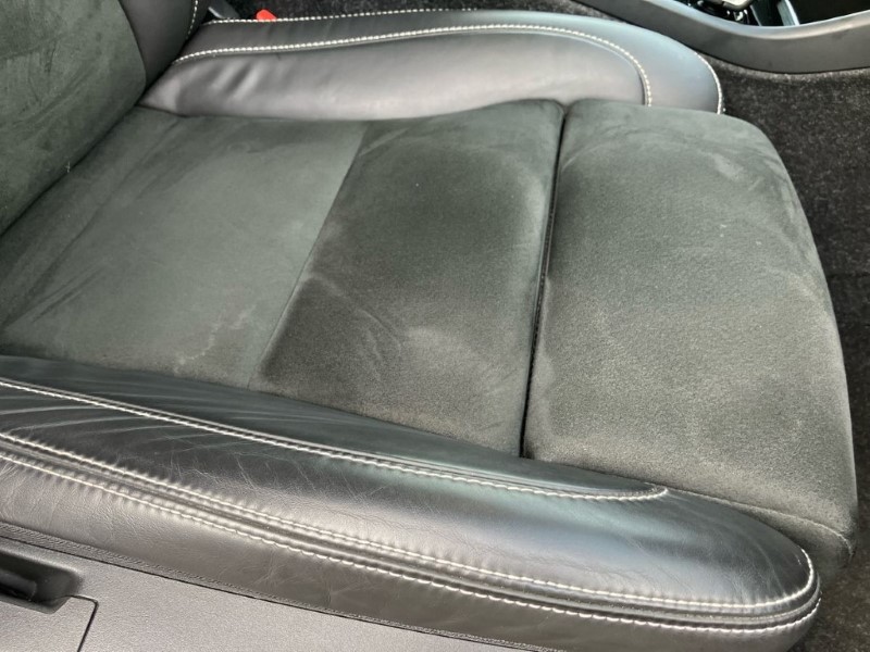 2020 (70) VOLVO XC40 2.0 B4P R DESIGN Pro 5dr Auto 3640867