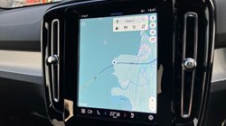 2024 (24) VOLVO XC40 2.0 B3P Plus Dark 5dr Auto 3664911