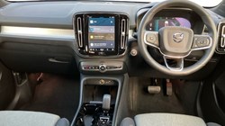 2024 (24) VOLVO XC40 2.0 B3P Plus Dark 5dr Auto 3664897