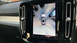 2024 (24) VOLVO XC40 2.0 B3P Plus Dark 5dr Auto 3664912