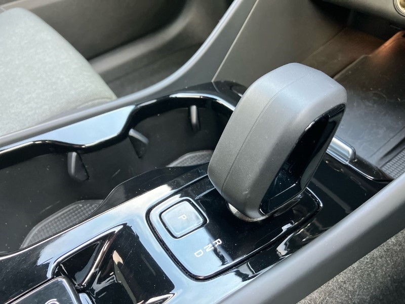 2024 (24) VOLVO XC40 2.0 B3P Plus Dark 5dr Auto 3664917