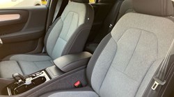 2024 (24) VOLVO XC40 2.0 B3P Plus Dark 5dr Auto 3664920