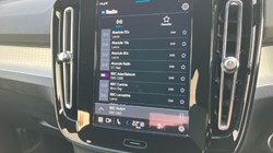 2024 (24) VOLVO XC40 2.0 B3P Plus Dark 5dr Auto 3664913