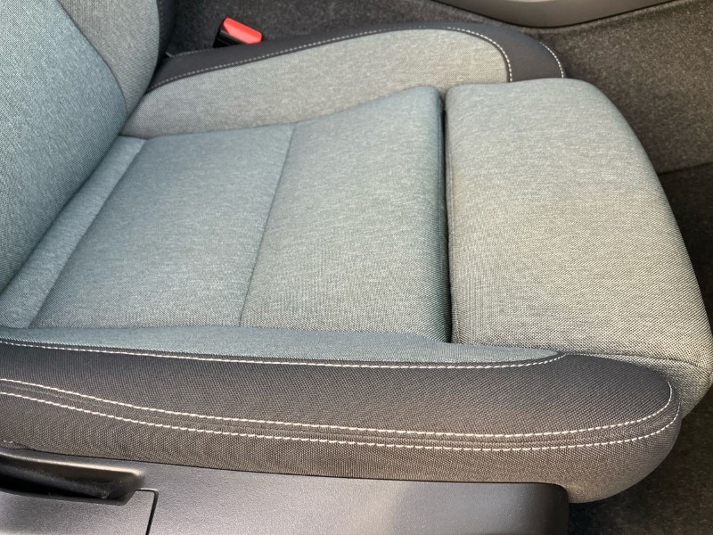 2024 (24) VOLVO XC40 2.0 B3P Plus Dark 5dr Auto 3664903