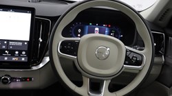 2024 (74) VOLVO XC90 2.0 T8 PHEV Ultra Bright 5dr AWD Geartronic *VAT QUALIFYING* 3806668
