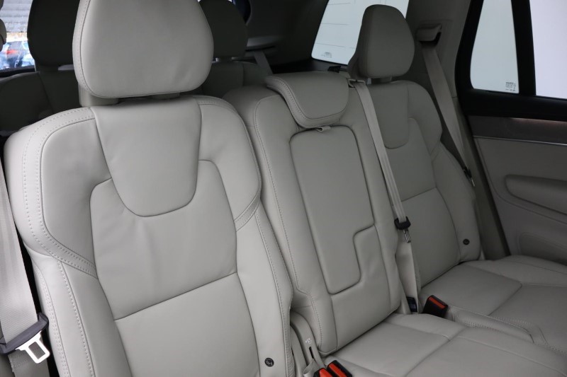 2024 (74) VOLVO XC90 2.0 T8 PHEV Ultra Bright 5dr AWD Geartronic *VAT QUALIFYING* 3806654