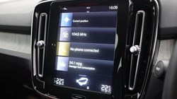 2020 (70) VOLVO XC40 2.0 B4P Inscription 5dr Auto 3812267