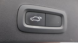 2020 (70) VOLVO XC40 2.0 B4P Inscription 5dr Auto 3812252